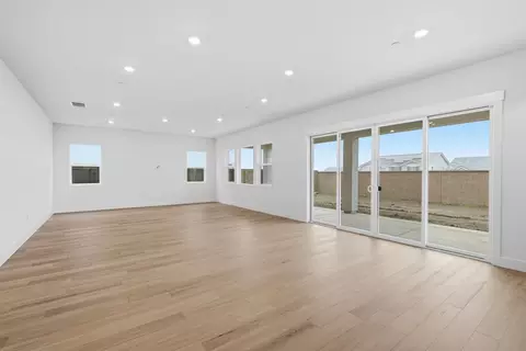 Living - 3034 Sidewinder Loop, Rocklin, CA 95765 photo 1 of 3