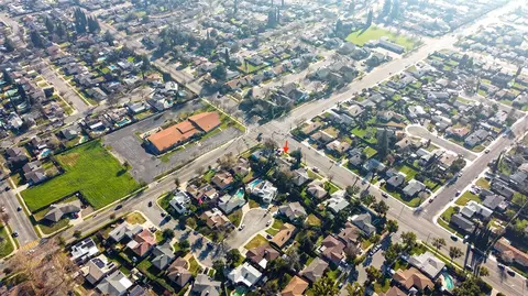 View/Area - 1611 E Olive Ave, Merced, CA 95340 photo 6 of 8