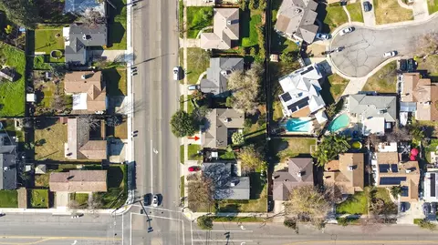 View/Area - 1611 E Olive Ave, Merced, CA 95340 photo 4 of 8