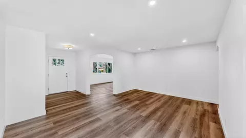 Entry Way - 1611 E Olive Ave, Merced, CA 95340 photo 1 of 3