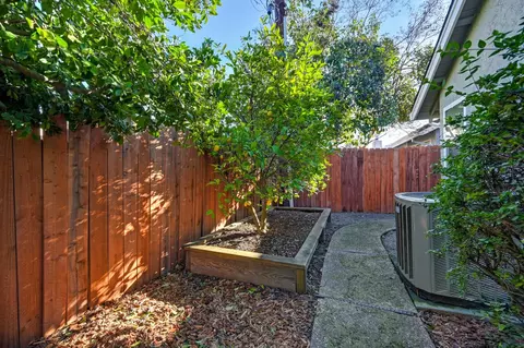 4040 Alex Ln, Carmichael, CA 95608 photo 59