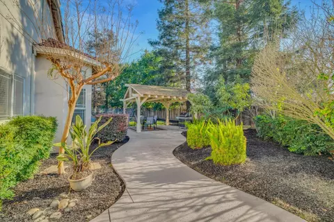 1940 Erin Way, Turlock, CA 95382 photo 37