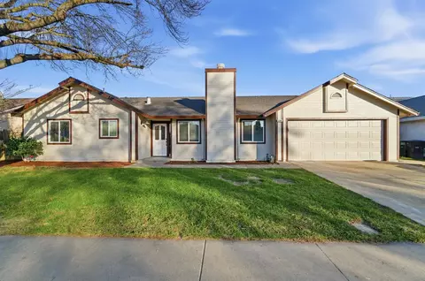 2208 Sunmist Ln, Modesto, CA 95355 photo 1