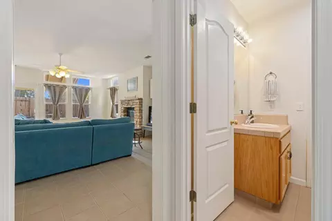 Entry Way - 2730 Explorer Way, Turlock, CA 95382 photo 4 of 12