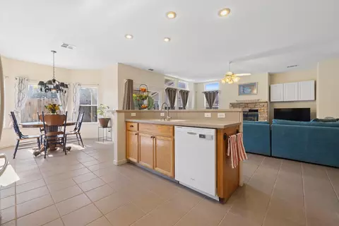 Kitchen - 2730 Explorer Way, Turlock, CA 95382 photo 3 of 6