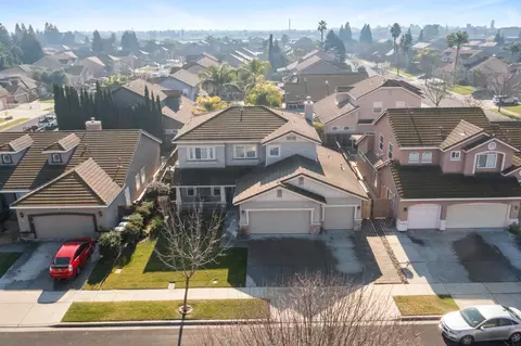 View/Area - 2730 Explorer Way, Turlock, CA 95382 photo 2 of 8