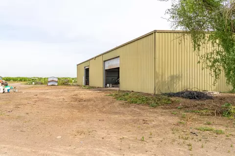 17133 E Gawne Rd, Stockton, CA 95215 photo 21