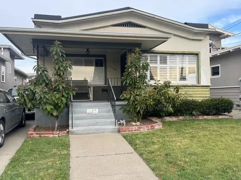 1125 Versailles Ave, Alameda, CA 94501