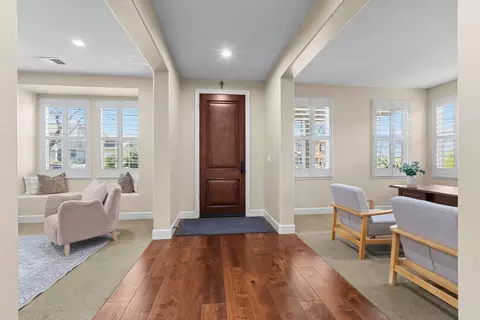 Entry Way - 772 Pullman Ct, Rocklin, CA 95765 photo 2 of 9
