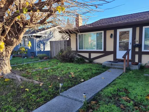 Exterior - 840 Penitencia St, Milpitas, CA 95035 photo 3 of 4