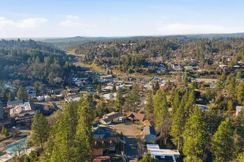 View/Area - 818 Blue Bell Ct, Placerville, CA 95667 photo 3 of 3