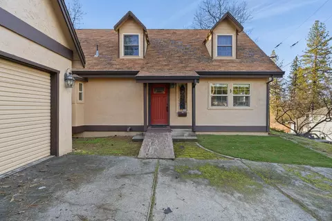 Exterior - 818 Blue Bell Ct, Placerville, CA 95667 photo 3 of 6