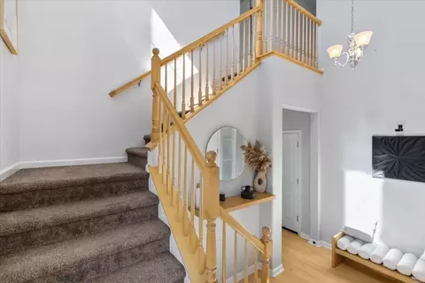 Entry Way - 20855 Grapevine Dr, Patterson, CA 95363 photo 3 of 5
