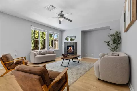 Living - 20855 Grapevine Dr, Patterson, CA 95363 photo 3 of 3