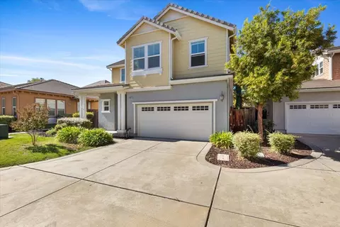 Exterior - 20855 Grapevine Dr, Patterson, CA 95363 photo 1 of 12