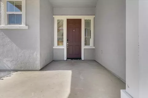 Exterior - 20855 Grapevine Dr, Patterson, CA 95363 photo 4 of 12
