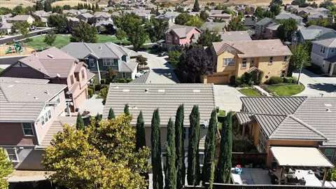 View/Area - 20855 Grapevine Dr, Patterson, CA 95363 photo 4 of 7