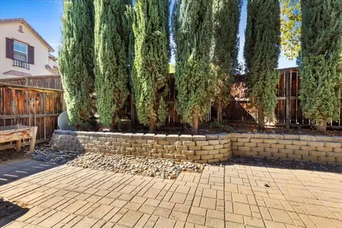 Exterior - 20855 Grapevine Dr, Patterson, CA 95363 photo 9 of 12