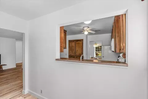 Entry Way - 185 E Wyman Rd, French Camp, CA 95231 photo 4 of 5