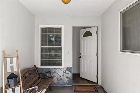 Entry Way - 185 E Wyman Rd, French Camp, CA 95231 photo 1 of 5