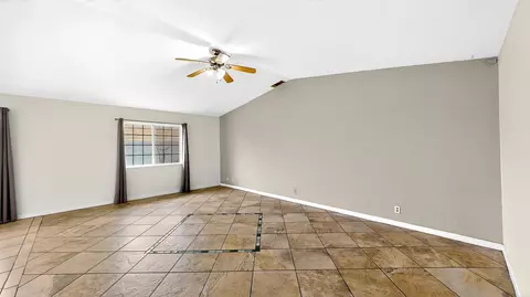 2405 NE Bucknell St, Turlock, CA 95382 photo 6