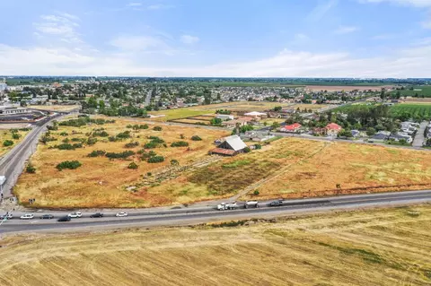 View/Area - 5000 Nunes Rd, Turlock, CA 95382 photo 20 of 25