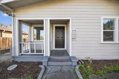 Exterior - 430 E 8th St, Pittsburg, CA 94565 photo 1 of 7
