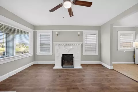 Living - 430 E 8th St, Pittsburg, CA 94565 photo 2 of 4