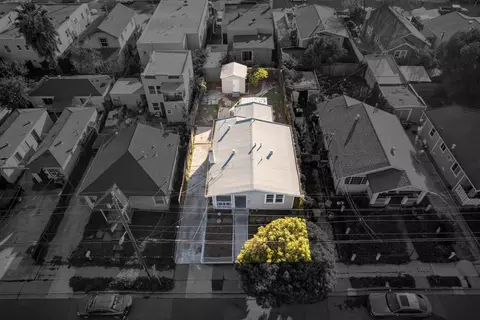 View/Area - 430 E 8th St, Pittsburg, CA 94565 photo 1 of 6
