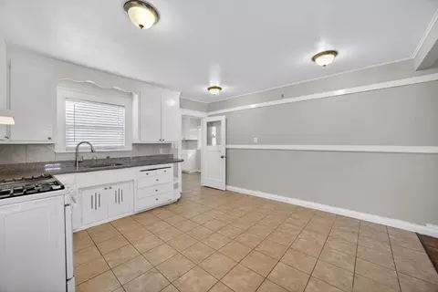 Kitchen - 430 E 8th St, Pittsburg, CA 94565 photo 2 of 3