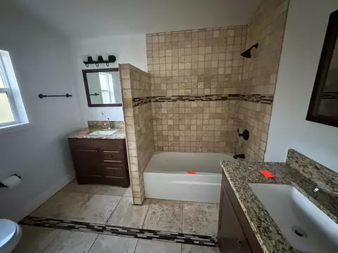 Bath - 3561 Stope Dr, Placerville, CA 95667 photo 3 of 4