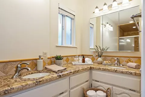 Bath - 5831 Hesper Way, Carmichael, CA 95608 photo 1 of 7