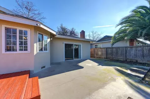 Exterior - 5831 Hesper Way, Carmichael, CA 95608 photo 13 of 22