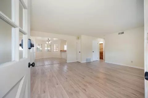 Living - 5831 Hesper Way, Carmichael, CA 95608 photo 2 of 19