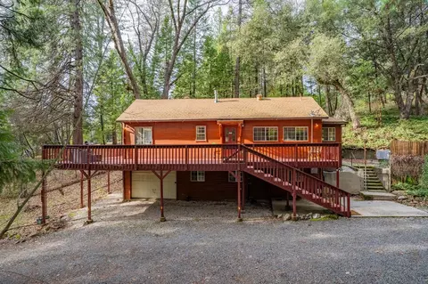 11158 Silver Willow Ln, Nevada City, CA 95959