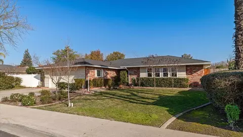 3724 Columbine Dr, Modesto, CA 95356 photo 2