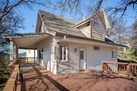 13731 Sun Forest Dr, Penn Valley, CA 95946