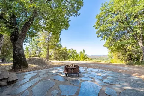 5595 Hackomiller Rd, Garden Valley, CA 95633