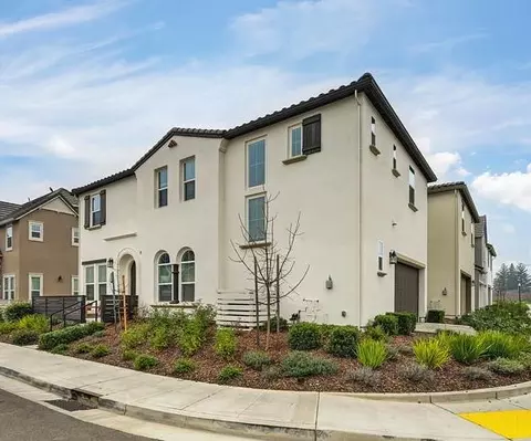 3260 Ronald Reagan Way, Sacramento, CA 95818