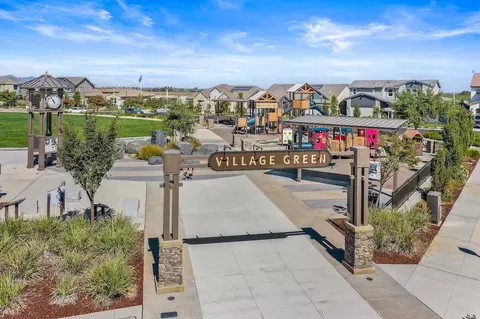 View/Area - 2305 Augusta Ave, Tracy, CA 95377 photo 9 of 20