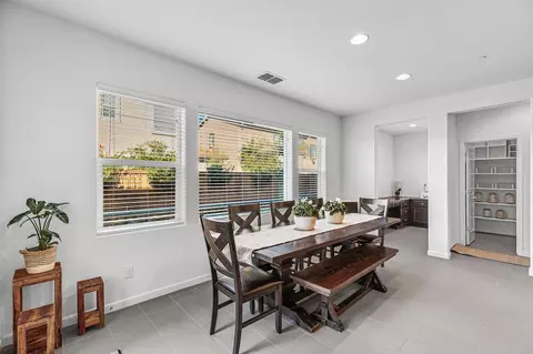 Dining - 2305 Augusta Ave, Tracy, CA 95377 photo 4 of 5