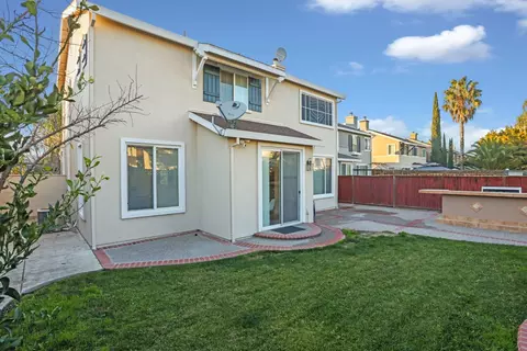 Exterior - 2686 Ozark Dr, Tracy, CA 95304 photo 7 of 8