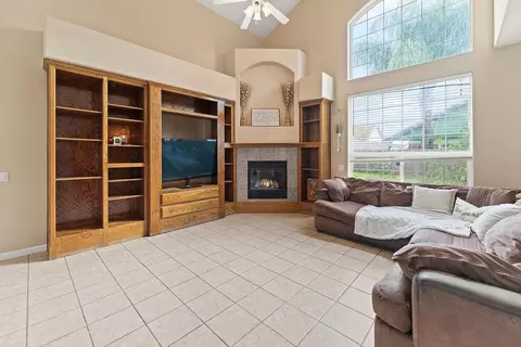 Living - 4116 Desertaire Dr, Modesto, CA 95355 photo 2 of 3