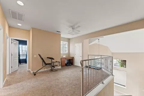 Entry Way - 4116 Desertaire Dr, Modesto, CA 95355 photo 3 of 5