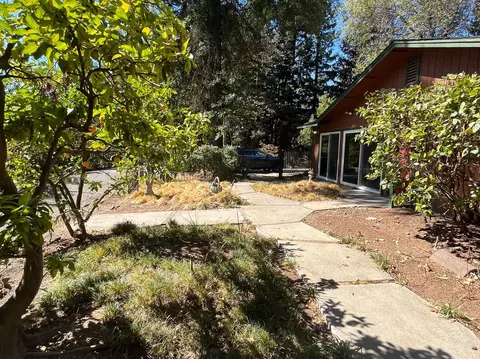 11909 Giusti Rd, Herald, CA 95638 photo 6