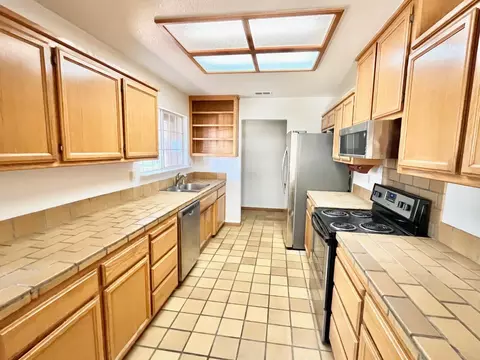 11909 Giusti Rd, Herald, CA 95638 photo 8
