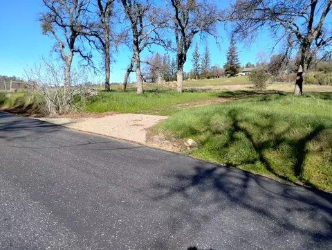 24075 Clayton Rd, Grass Valley, CA 95949 photo 3