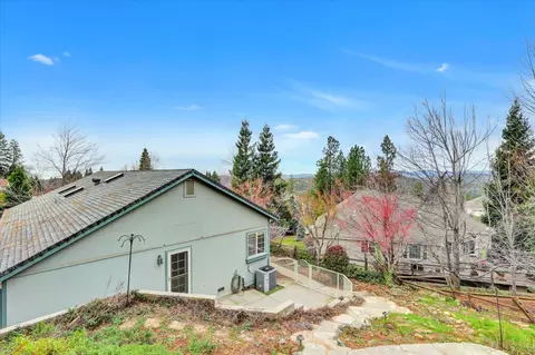 Exterior - 124 Ruby Ledge Ct, Grass Valley, CA 95945 photo 18 of 30