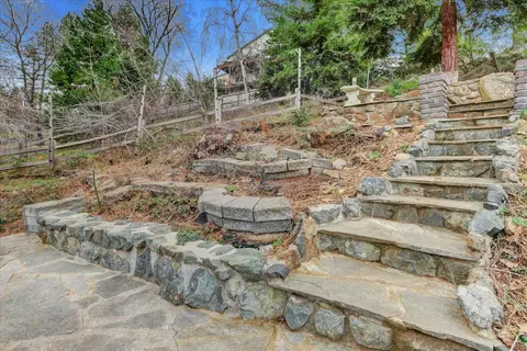 Exterior - 124 Ruby Ledge Ct, Grass Valley, CA 95945 photo 15 of 30