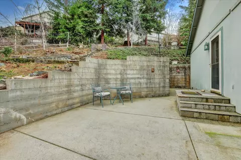 Exterior - 124 Ruby Ledge Ct, Grass Valley, CA 95945 photo 12 of 30